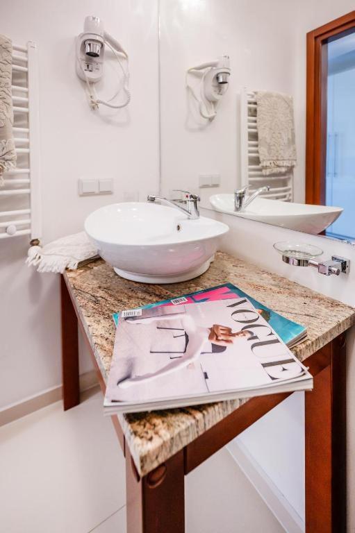 Aparthotel Maargick Krakow Ngoại thất bức ảnh