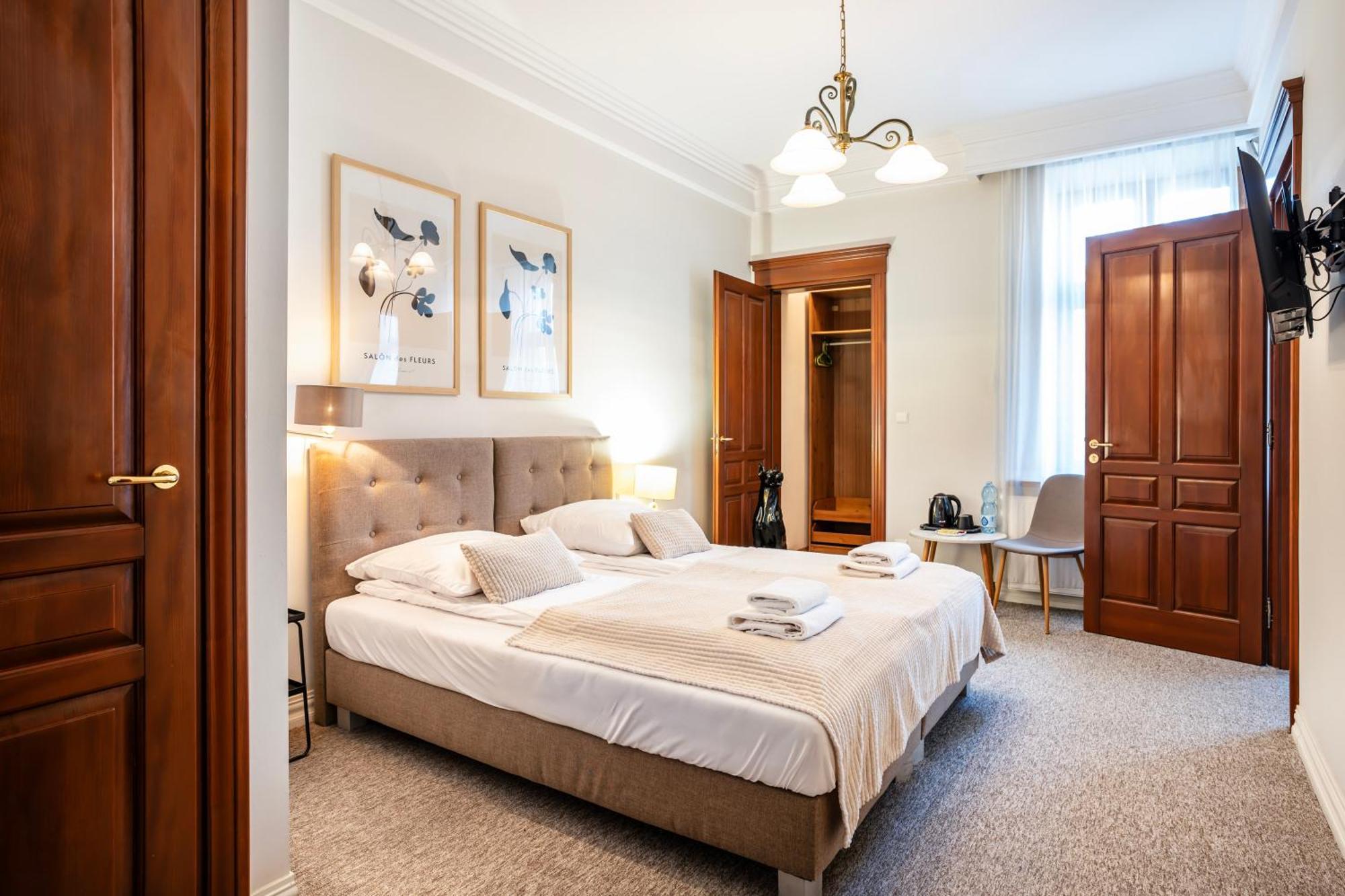 Aparthotel Maargick Krakow Ngoại thất bức ảnh